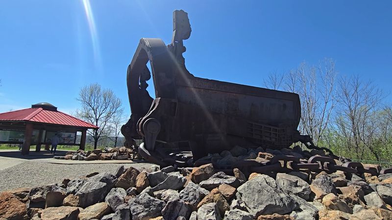 Big Muskie Bucket - McConnellsville Area