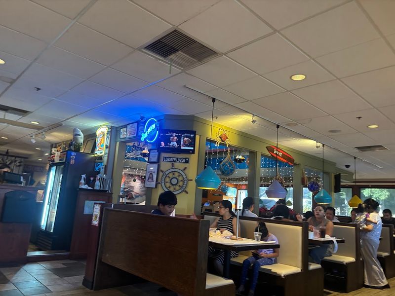 The Casual Atmosphere Makes It Great for Groups
