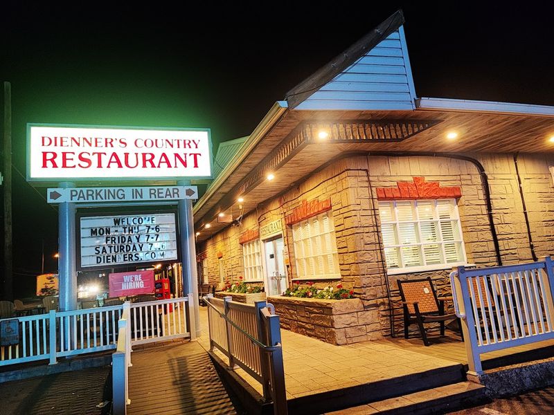 Dienner's Country Restaurant (Ronks)