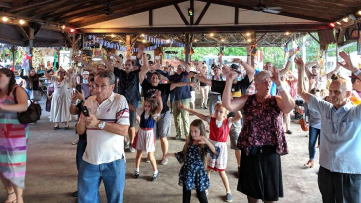 These 10 Pennsylvania Spring Festivals Are Filling May Weekends With Food and Music