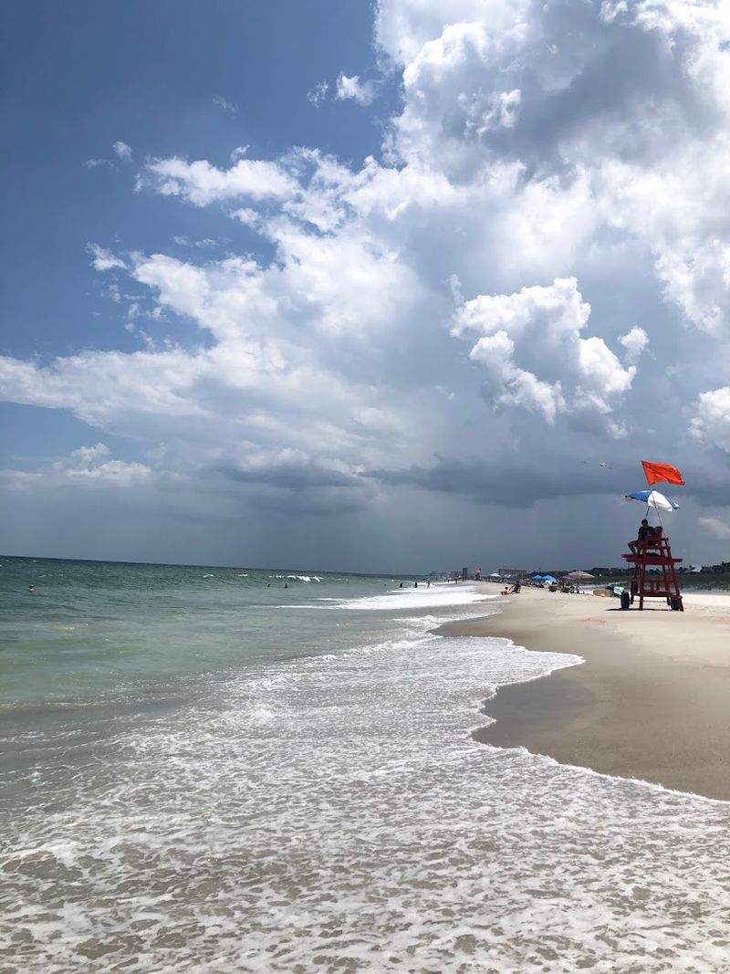 Atlantic Beach: Where Old Florida Charm Meets Modern Comfort