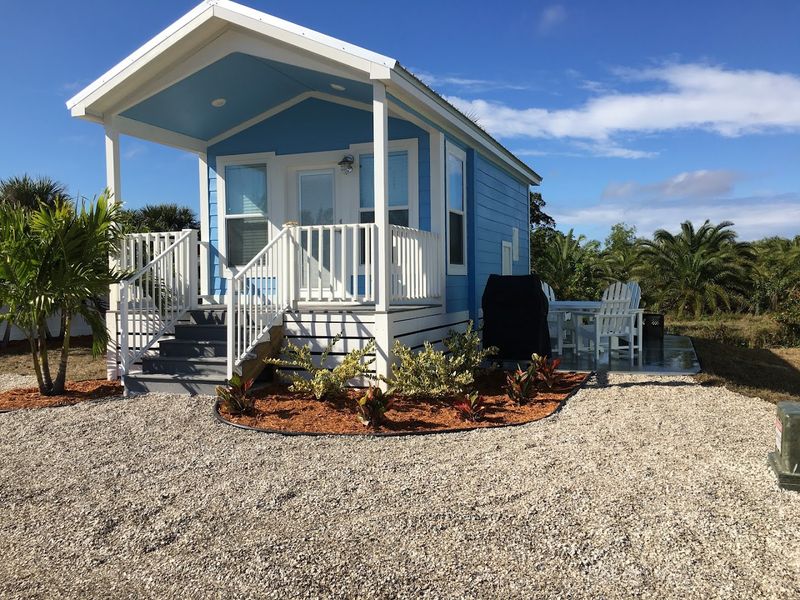 A Coastal Escape Without the Resort Costume