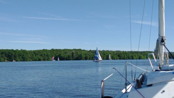 This Pennsylvania State Park Is Famous for Its Massive Lake and Scenic Views