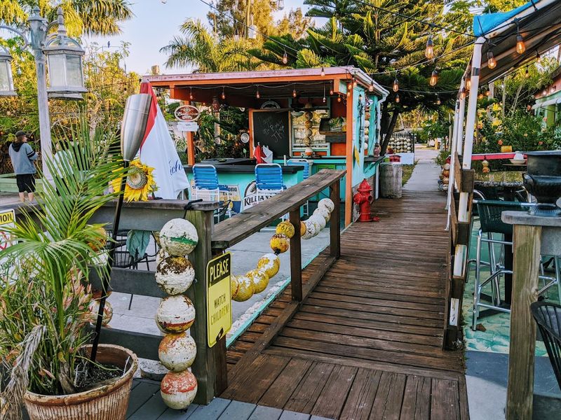 Camellia Street Grill (Everglades City)