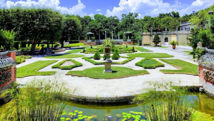 Tropical Gardens And Historic Charm Meet At This Florida Destination