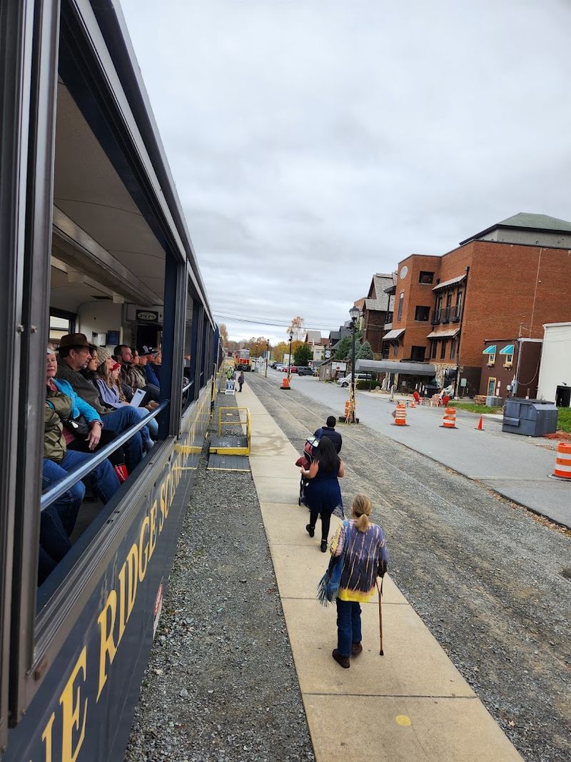 Open-Air Coach Experience