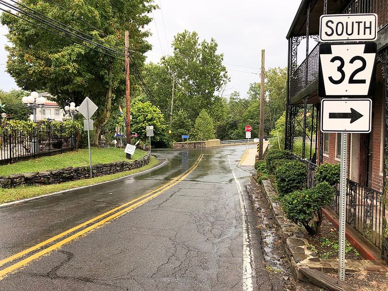 Delaware River Scenic Byway - PA Route 32 Corridor