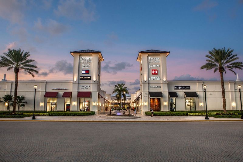 Palm Beach Outlets