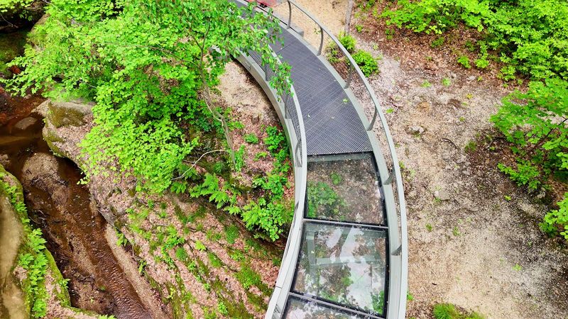 A Glass Bridge With Mixed Reviews and Real Thrill