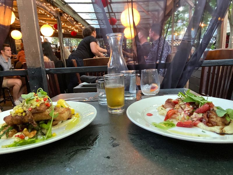 Romantic Date-Night Reputation
