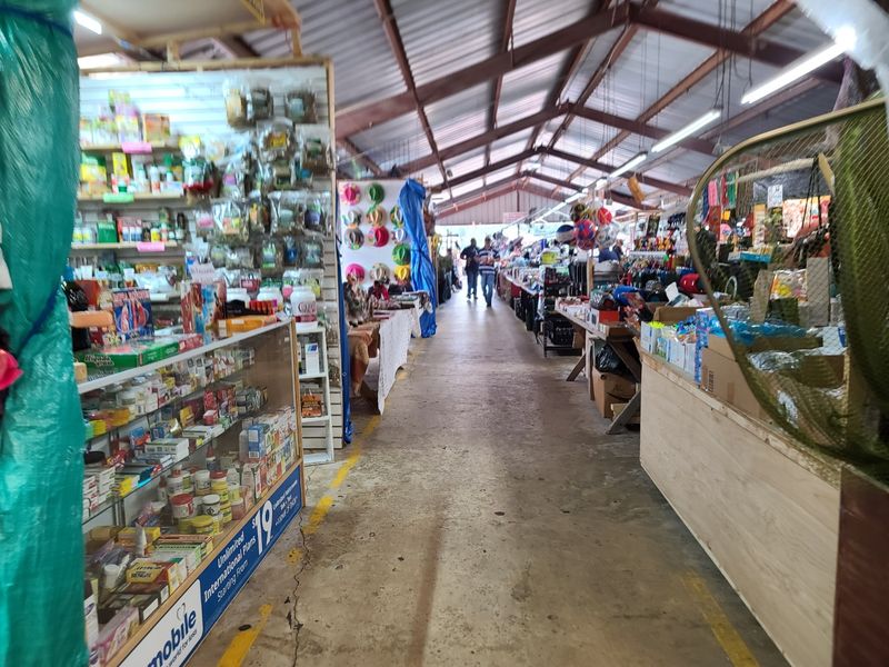 J & J Flea Market