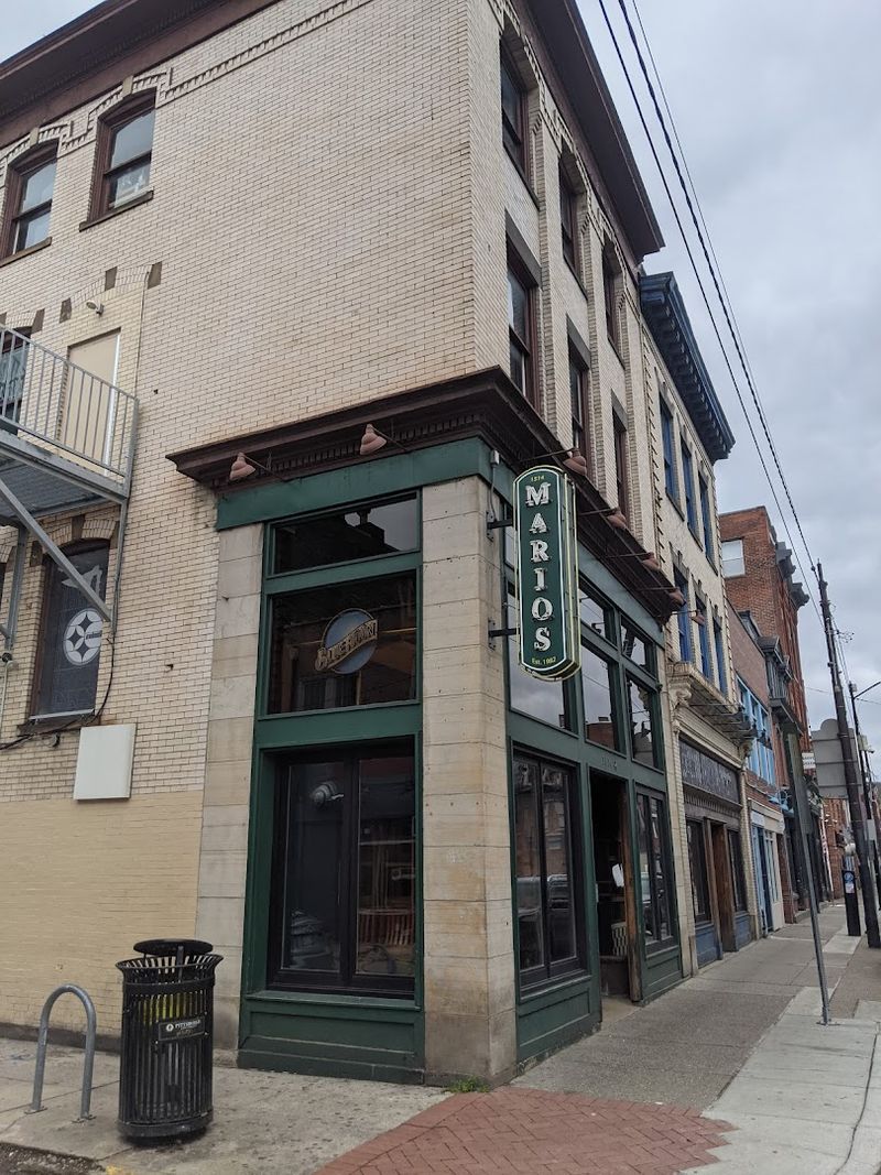Mario&rsquo;s South Side Saloon 