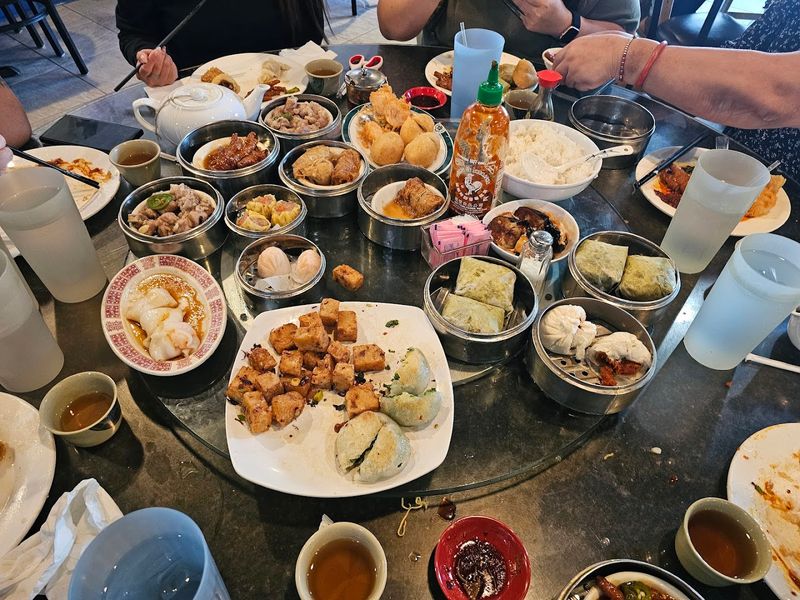 Ming's Bistro