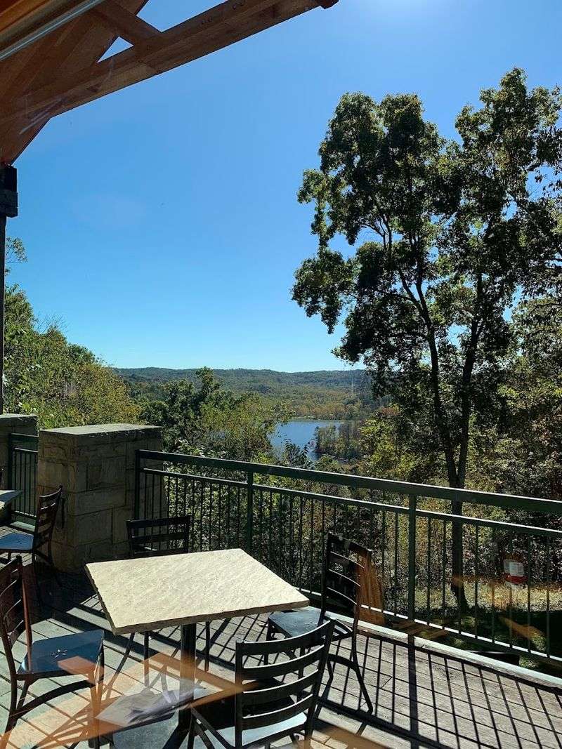Lake Hope State Park &ndash; McArthur