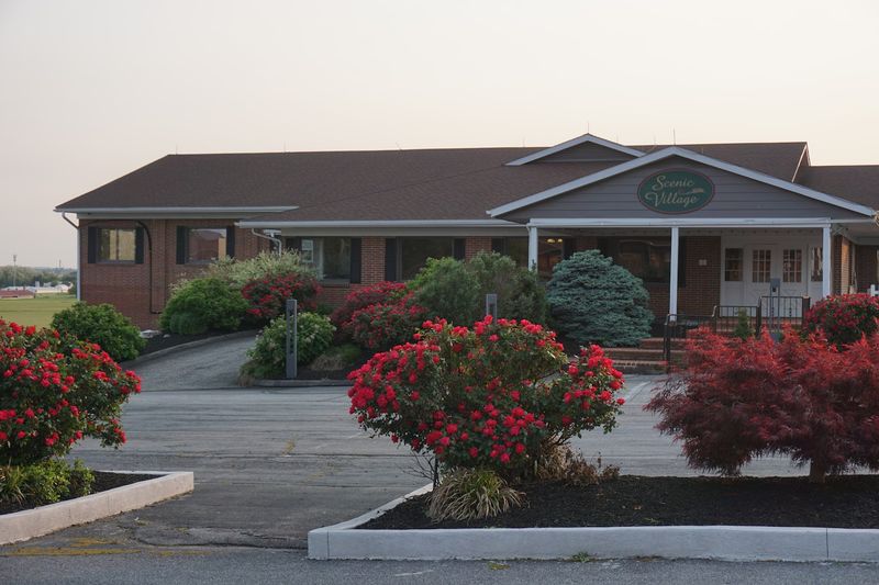 Harvest Drive Family Restaurant &mdash; Intercourse