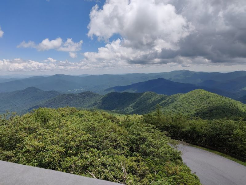 Brasstown Bald Summit Trail – Hiawassee
