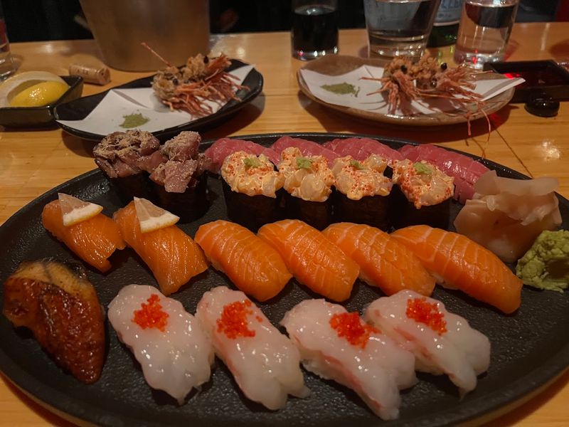 Ginko Restaurant | Sushi &bull; Shabu-Shabu