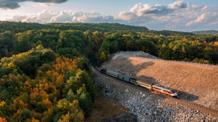 10 Connecticut Rail Excursions That Feel Perfect For A July Day Out