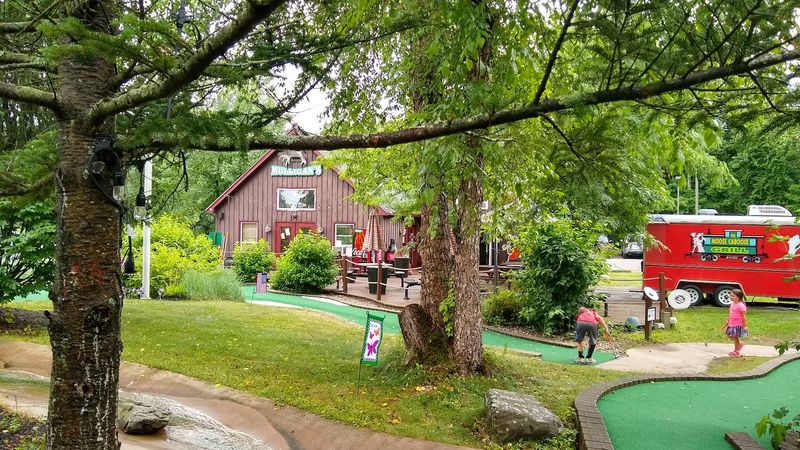 Mulligan's Miniature Golf