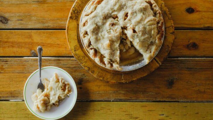 10 Michigan Pie Shops That Serve Some Of The State’s Most Famous Slices