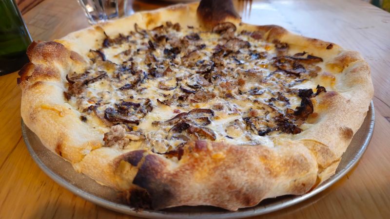 Pizzeria Mercato - Carrboro, Orange County