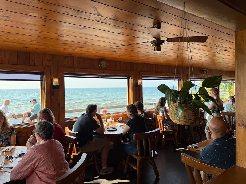 Fitzgerald's Hotel & Restaurant