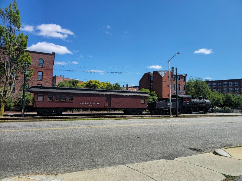 Boston & Maine Railroad