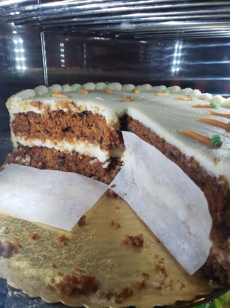 Slices Fabulous Cakes — Cleveland, Ohio