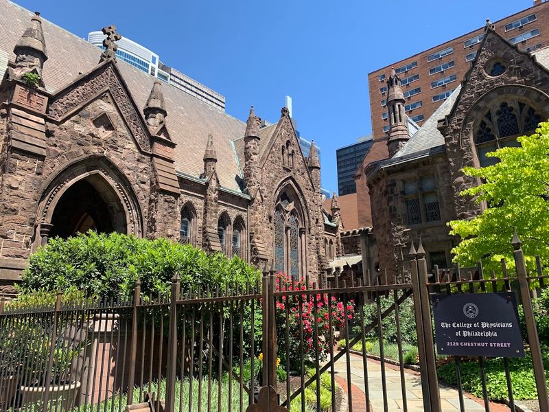 The M&uuml;tter Museum &mdash; Philadelphia