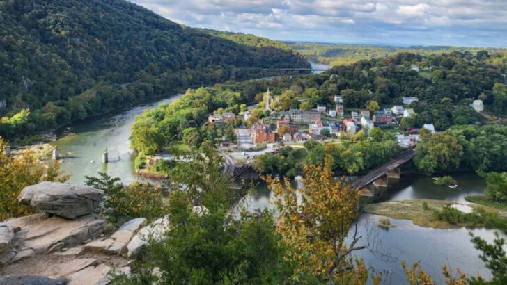 11 States That Americans Are Leaving Faster Than Any Others