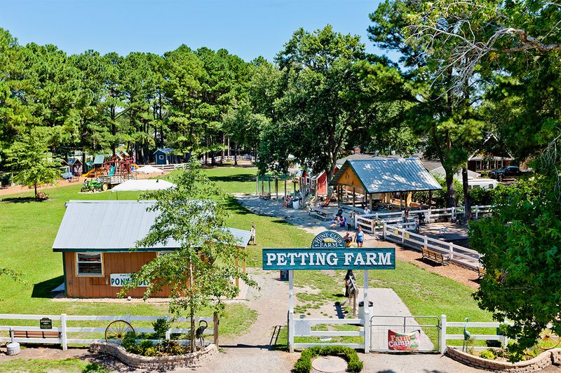 Hunt Club Farm (Virginia Beach)