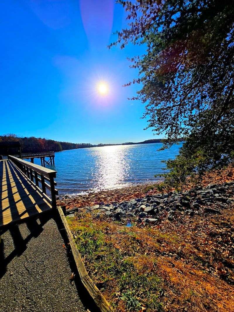 Smith Mountain Lake
