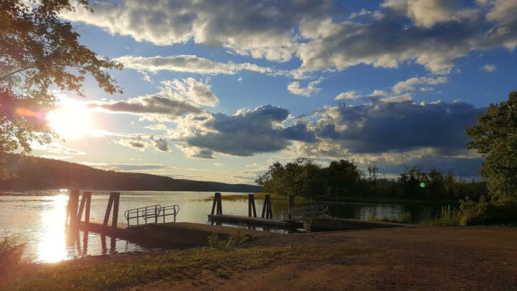 12 Connecticut Destinations Offering Stunning Golden Hour Views