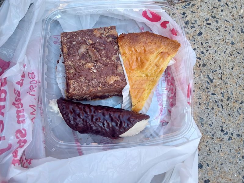 Bova&rsquo;s Bakery