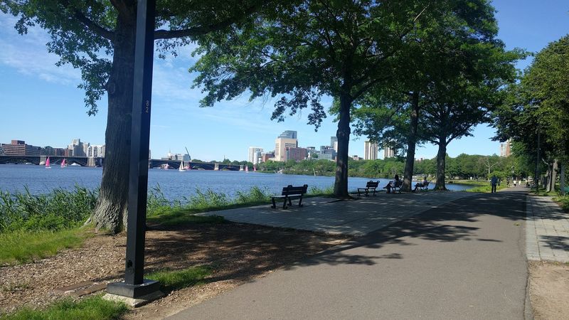 Charles River Esplanade Path - Boston