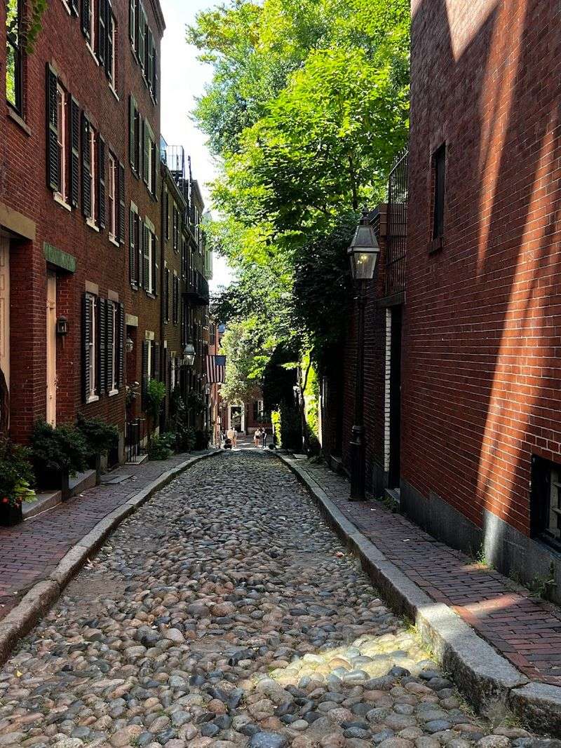 Acorn Street - Boston, Suffolk County