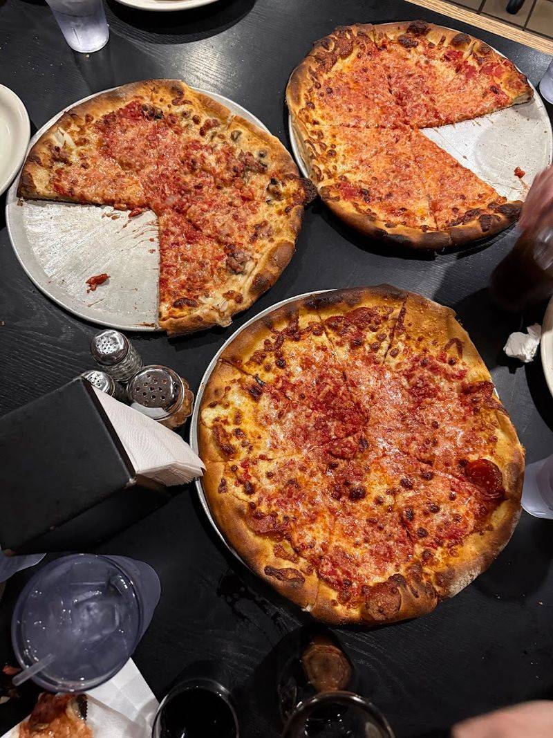 Santarpio's Pizza - East Boston, Suffolk County