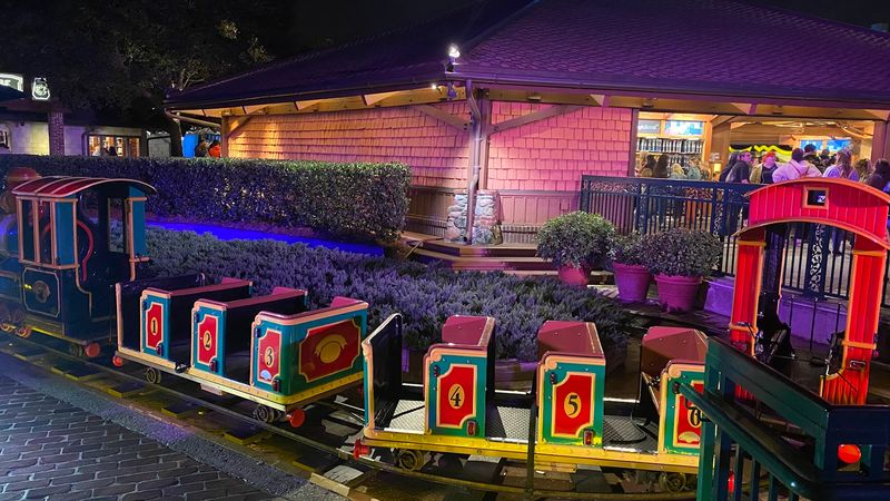 Marketplace Train Express