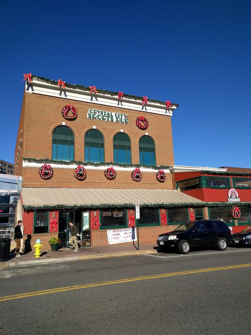 Crystal City Sports Pub &ndash; Arlington