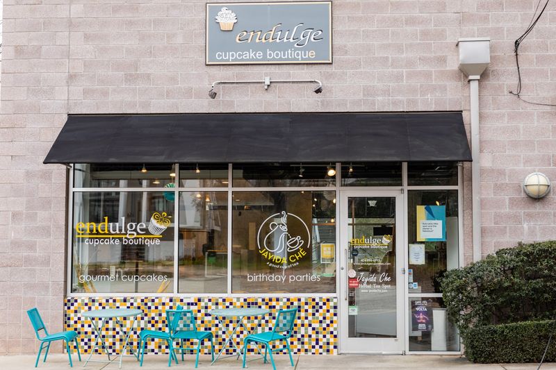 Endulge Cupcake Boutique 