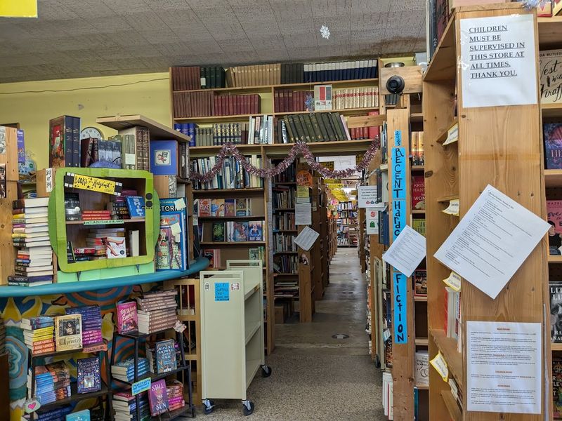 Chamblin Bookmine - Jacksonville