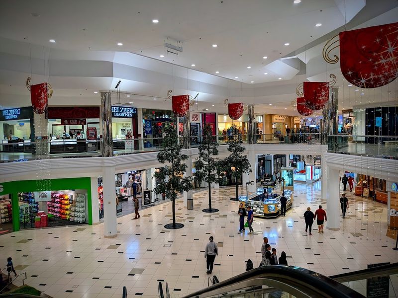 Twelve Oaks Mall &mdash; Novi