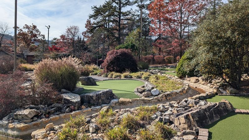 Massanutten Mini Golf
