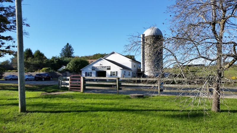Lee&rsquo;s Riding Stable (Windfield Morgan Farm) - Litchfield, Connecticut