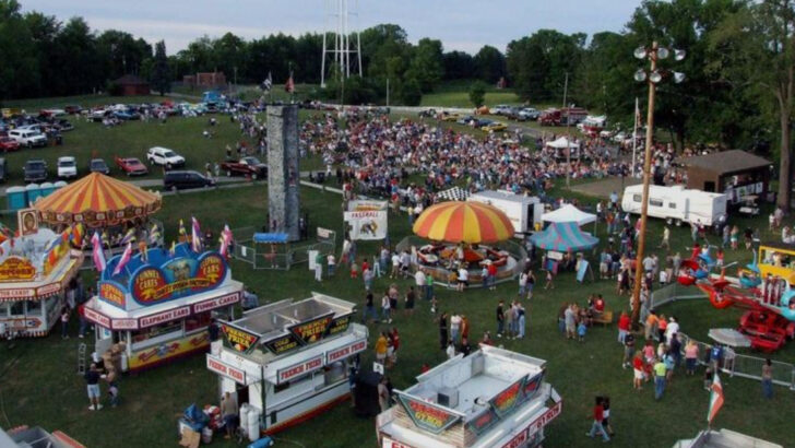 14 Summer Festivals In Ohio That Bring Small Towns Together In Big Ways