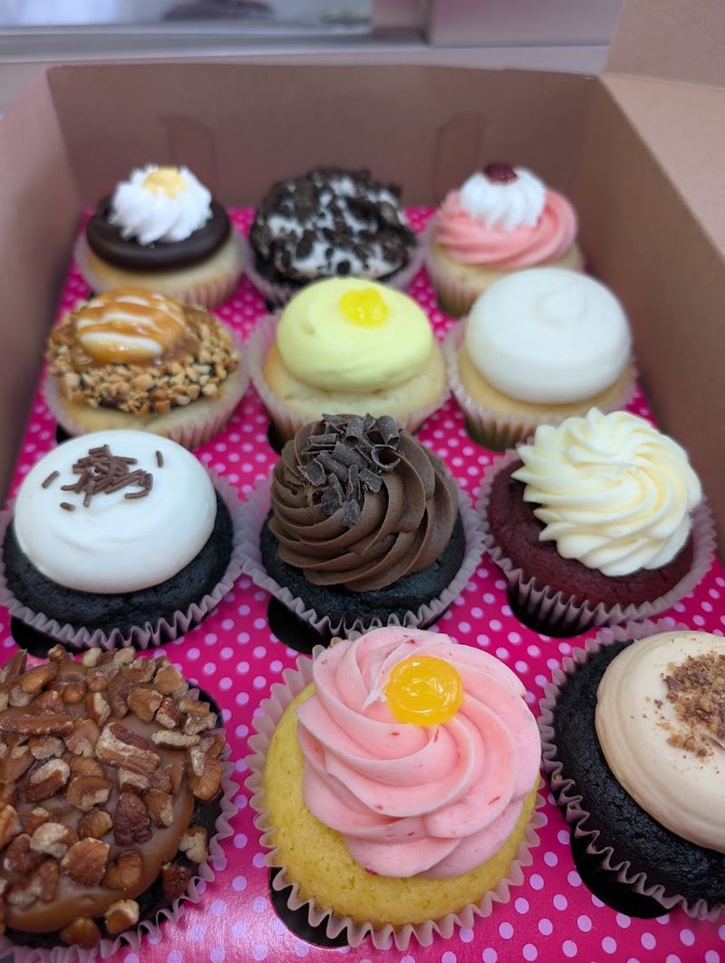 Smallcakes Cupcakery and Creamery