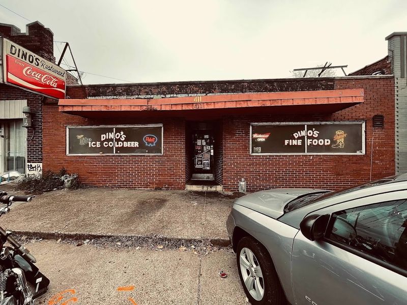 Dino's Bar (Nashville)