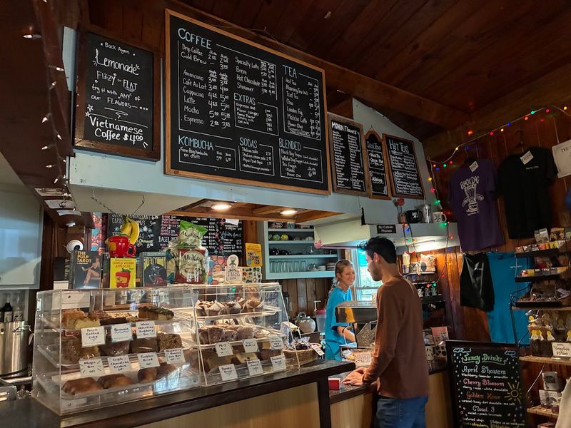Friendly Service Keeps The Energy Light