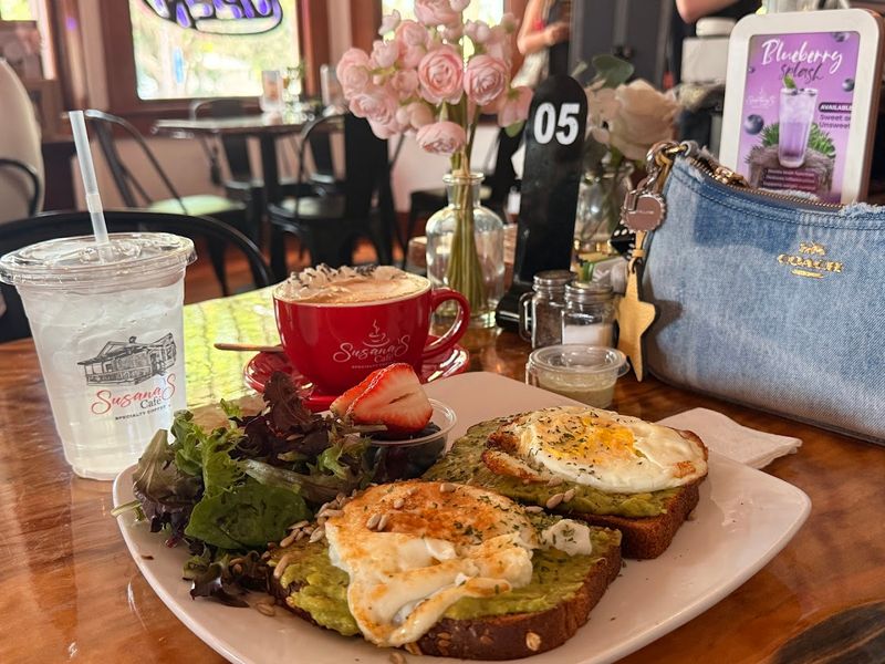 Breakfast Here Means Business