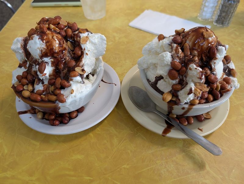 Tom's Ice Cream Bowl